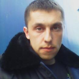 Молодой, красивый парень, ищу девушку в , можно и МО